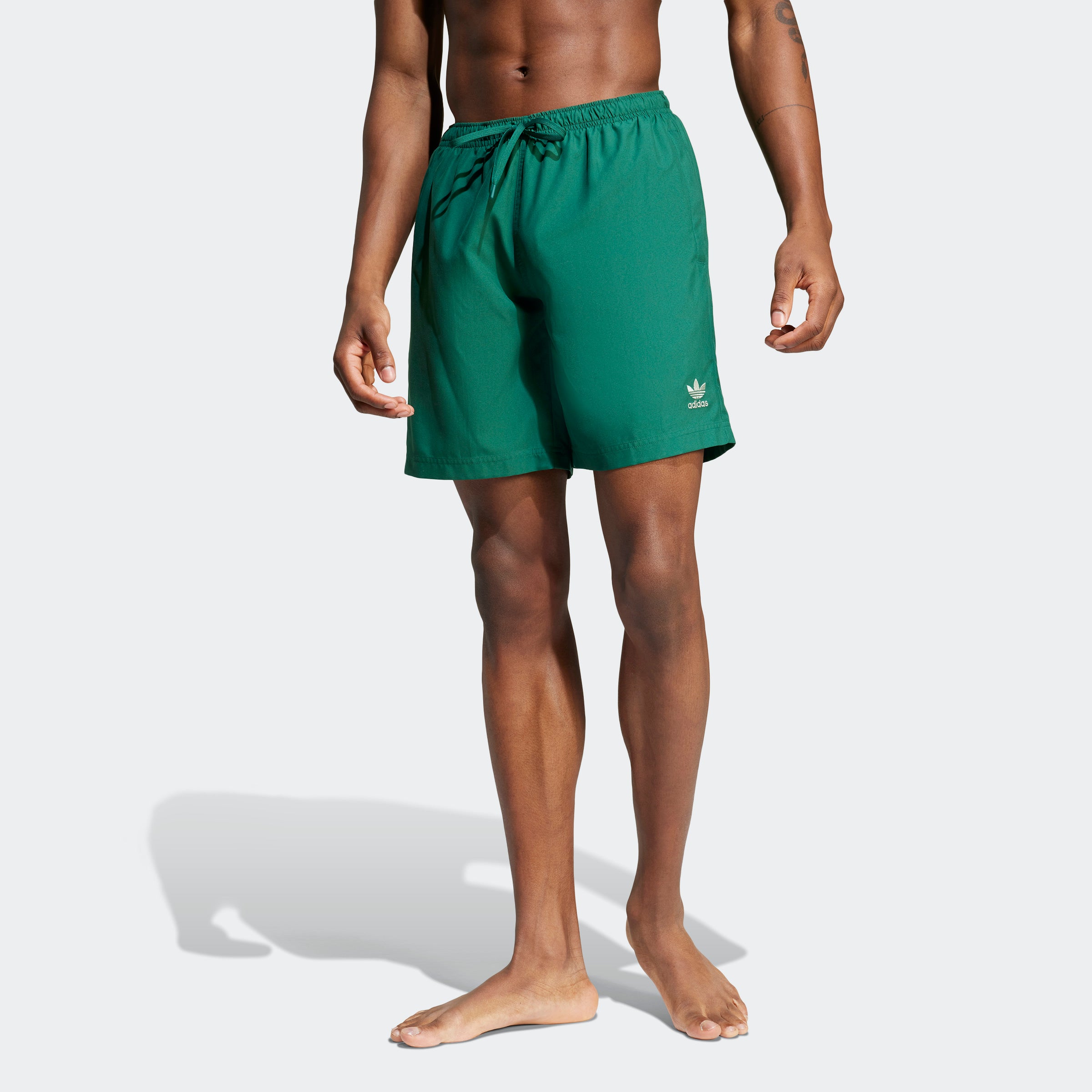 Adic Solid 8Inc Adults Male Shorts Green